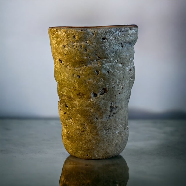 Antique limestone vase -DAISY-