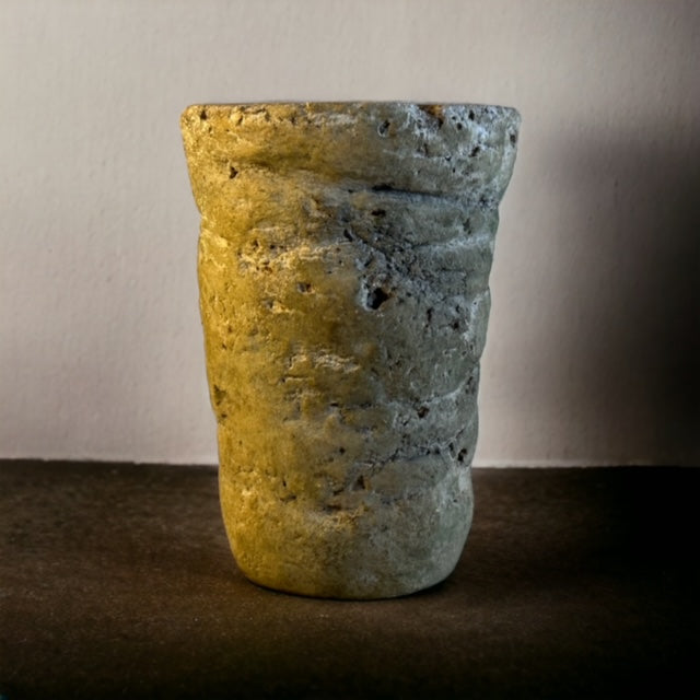 Antique limestone vase -DAISY-