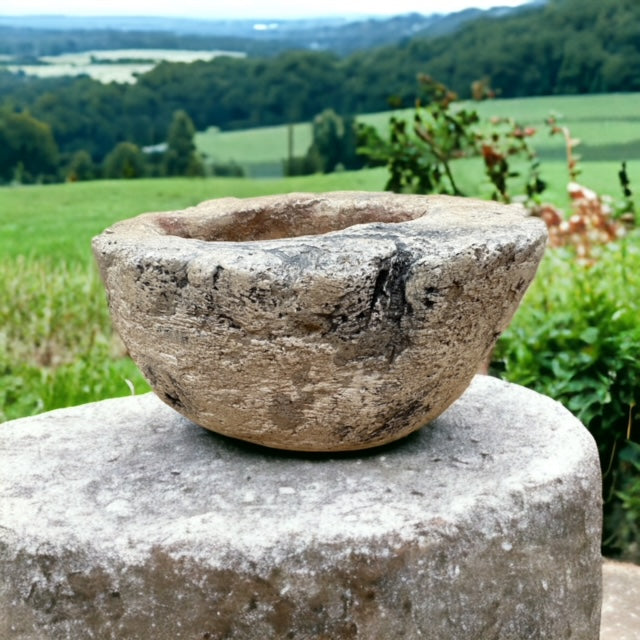 Very nice antique beige pot